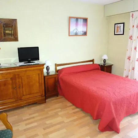 Lägenhet Le Chateau Durieux 3 - Au Calme Avec Vue Degagee, 2 Personnes ! Mae-7334